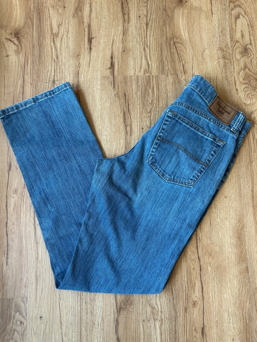 Lee 33x32 Men's Blue Straight-Leg Jeans